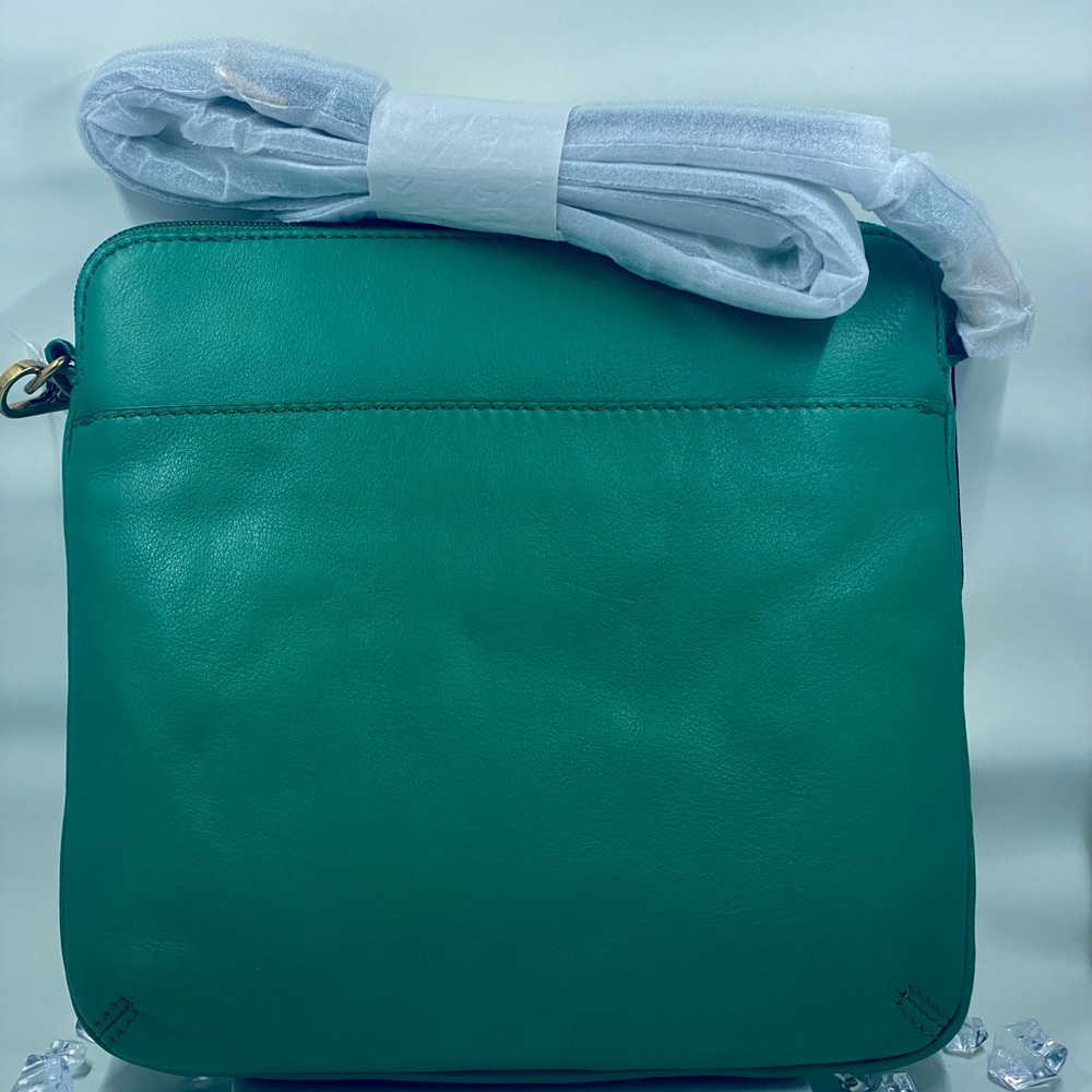Marin Crossbody - Picture 4 of 13